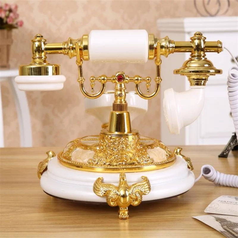 Fashion Fixed Telephone Antique Telephones Landline Phone For Office Home Hotel made of resin Europe style 1